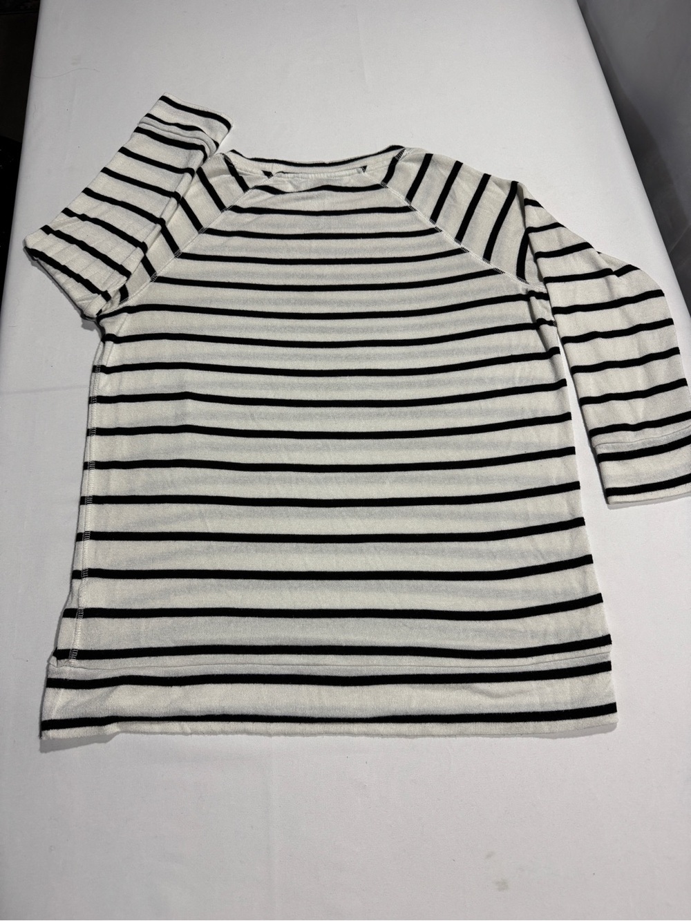 MIX by Hawthorn Black White Striped Knit Top Medium